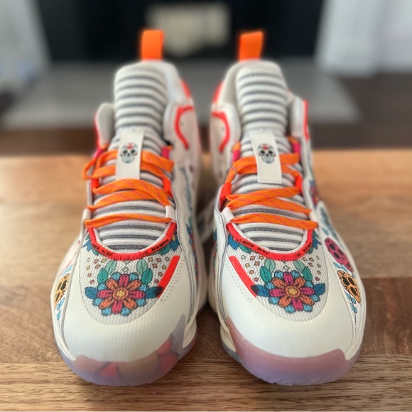 Adidas Dame 7 “Day of the Dead” - Men’s Size 8.5 - (GW3832) - Picture 3 of 5